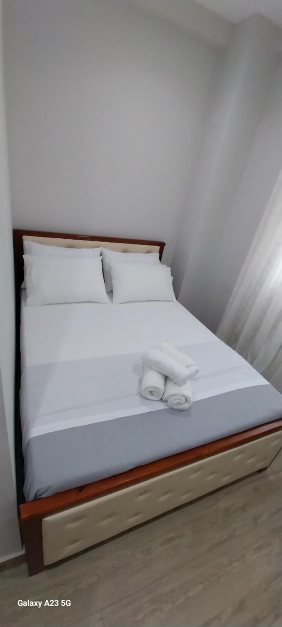 Collaku Apartment'S วญอเรอ ภายนอก รูปภาพ